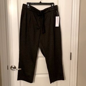 NWT Liz Claiborne Grey flannel petite ankle pants